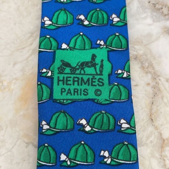 Hermes 100% Silk Blue & Green Horse Jockey Hat (684 OA) Tie - Picture 8 of 10
